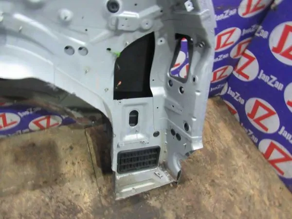 Крыло заднее BMW X3 E83