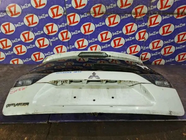 Дверь багажника Mitsubishi Outlander CW5W