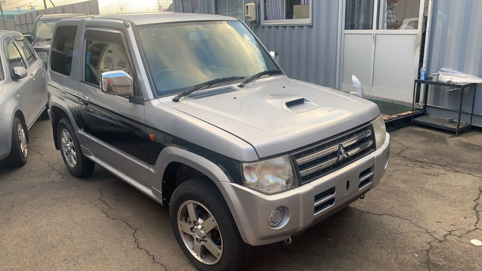 Mitsubishi Pajero Mini 2010 