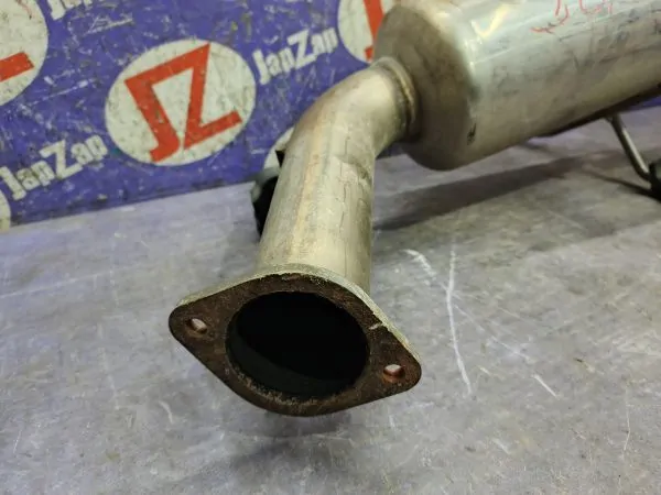 Глушитель Nissan Skyline V35