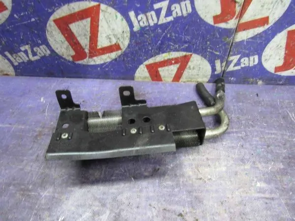 Радиатор охлаждения двигателя Chrysler PT Cruiser PT