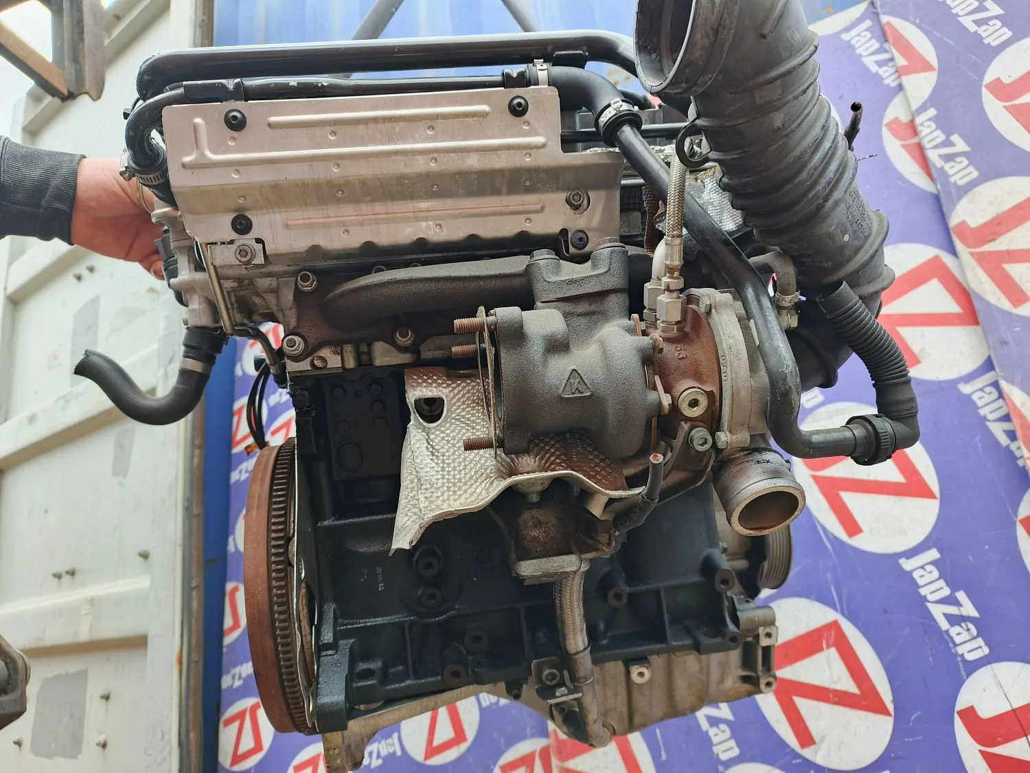 Двигатель Audi A4 8ED
