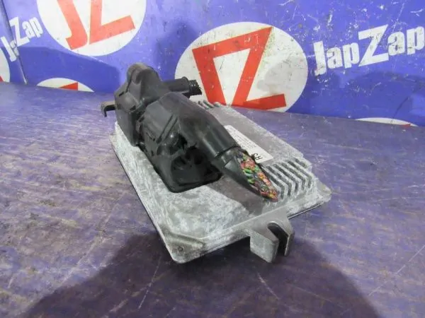 Блок управления двигателем Honda Life JC1