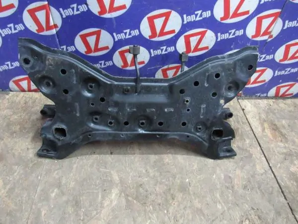 Балка поперечная Mitsubishi Delica D2 MB15S