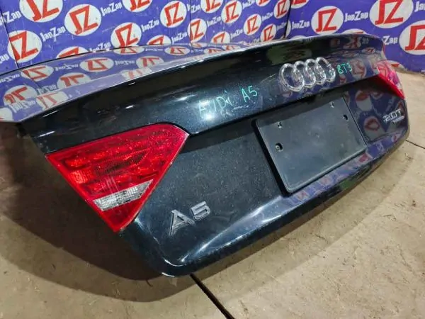 Дверь багажника Audi A5 8TA