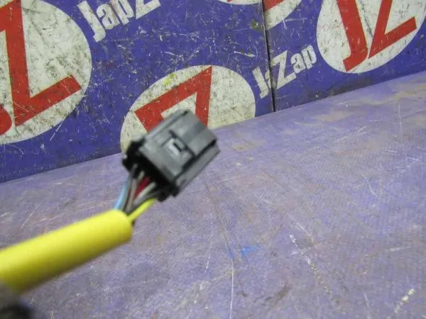 Зеркало боковое Renault Captur 