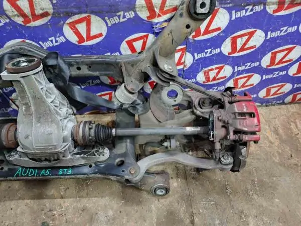 Балка поперечная Audi A5 8T3