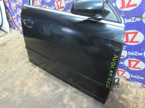 Дверь боковая Audi A4 8ED