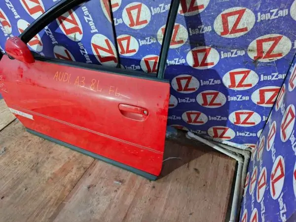 Дверь боковая Audi A3 8L