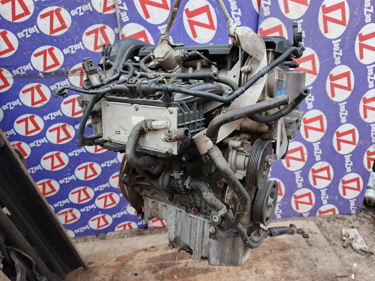 Двигатель Volkswagen Golf 5K1