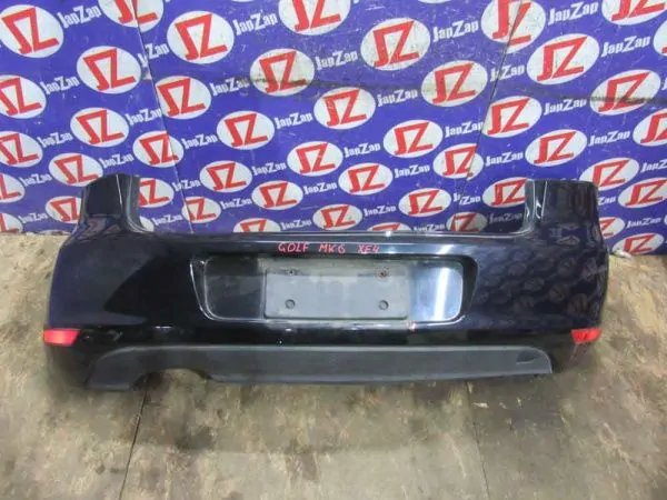 Бампер задний Volkswagen Golf 5K1