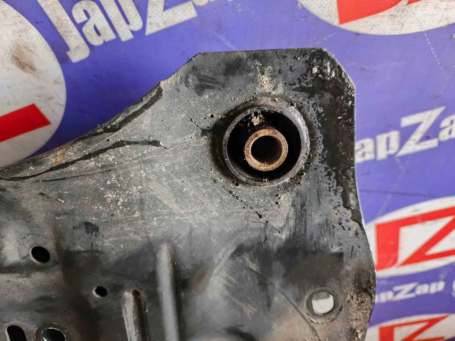 Балка поперечная Nissan Qashqai J10