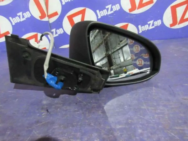 Зеркало боковое Toyota Vitz KSP130