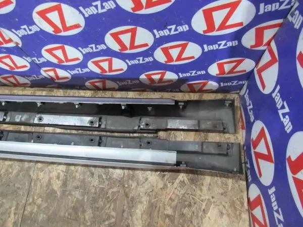 Порог пластиковый Lexus IS GSE21