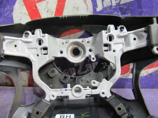 Руль Toyota Land Cruiser HDJ100