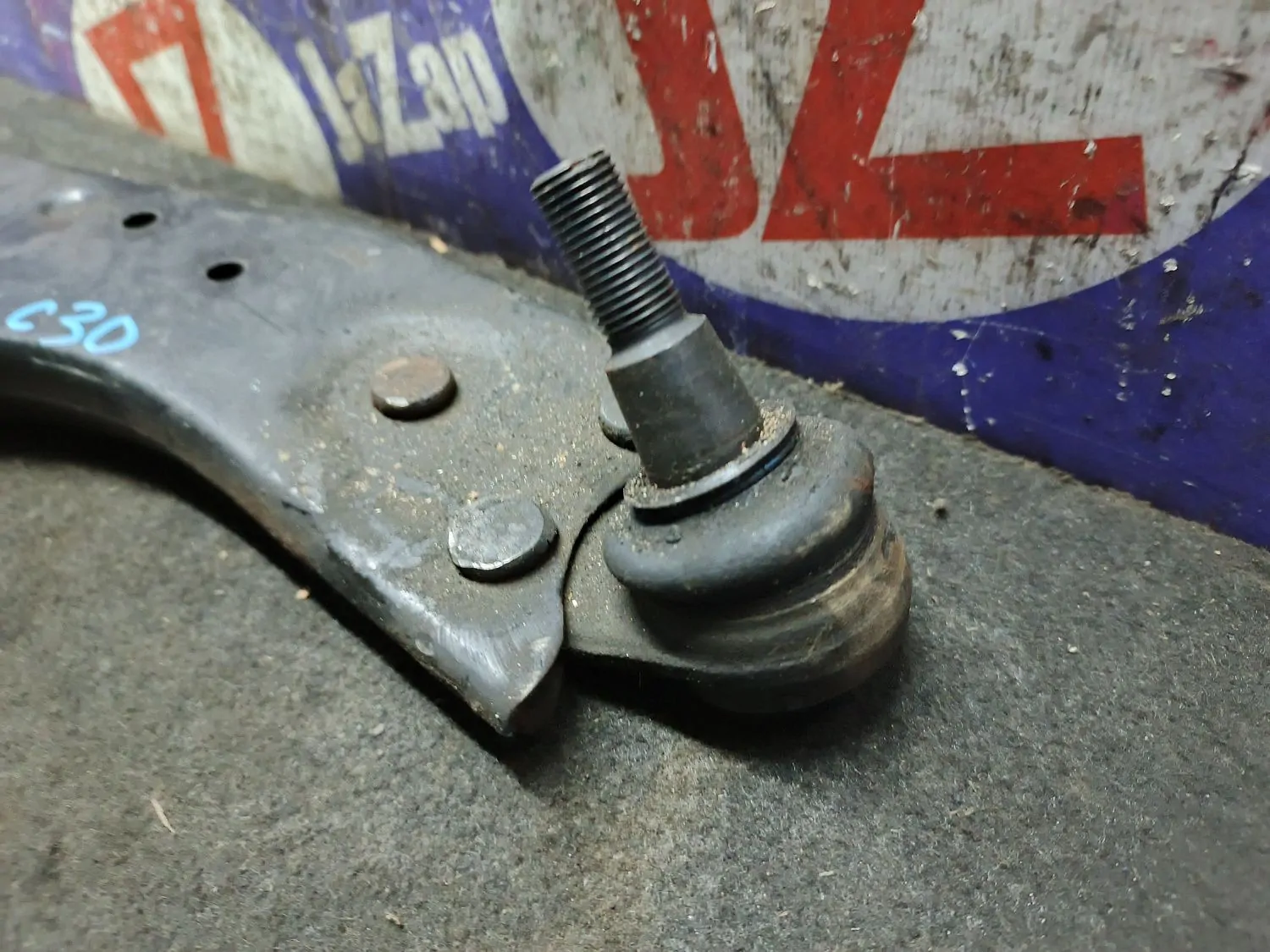 Рычаг Volvo C30 MK43
