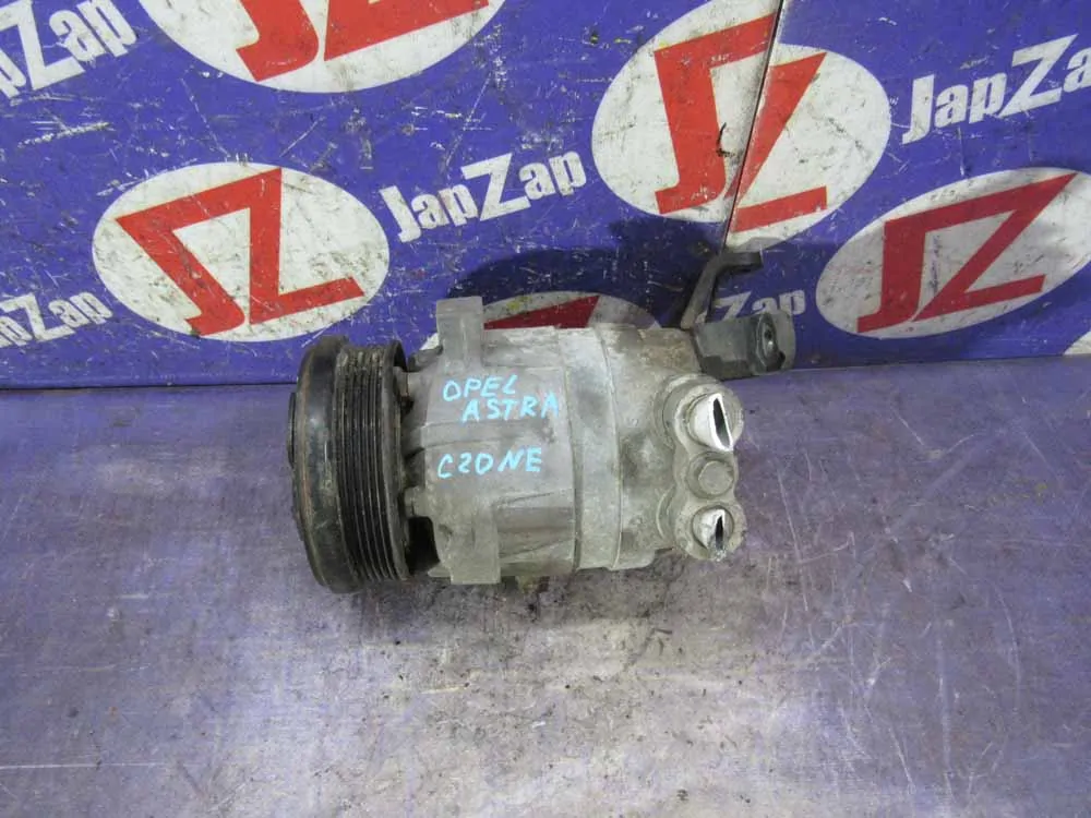 Компрессор кондиционера Opel Astra F