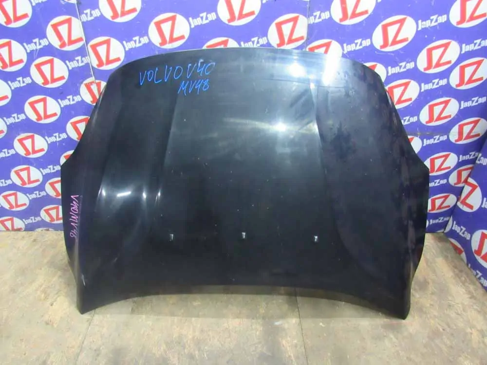 Капот Volvo V40 MV