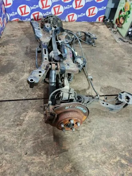 Балка поперечная Nissan Qashqai J10