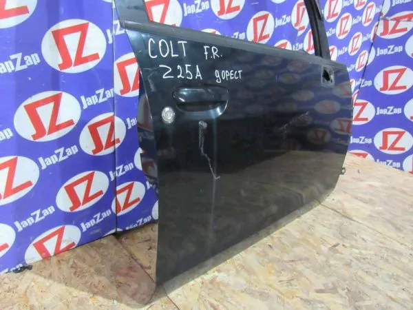 Дверь боковая Mitsubishi Colt Z25A
