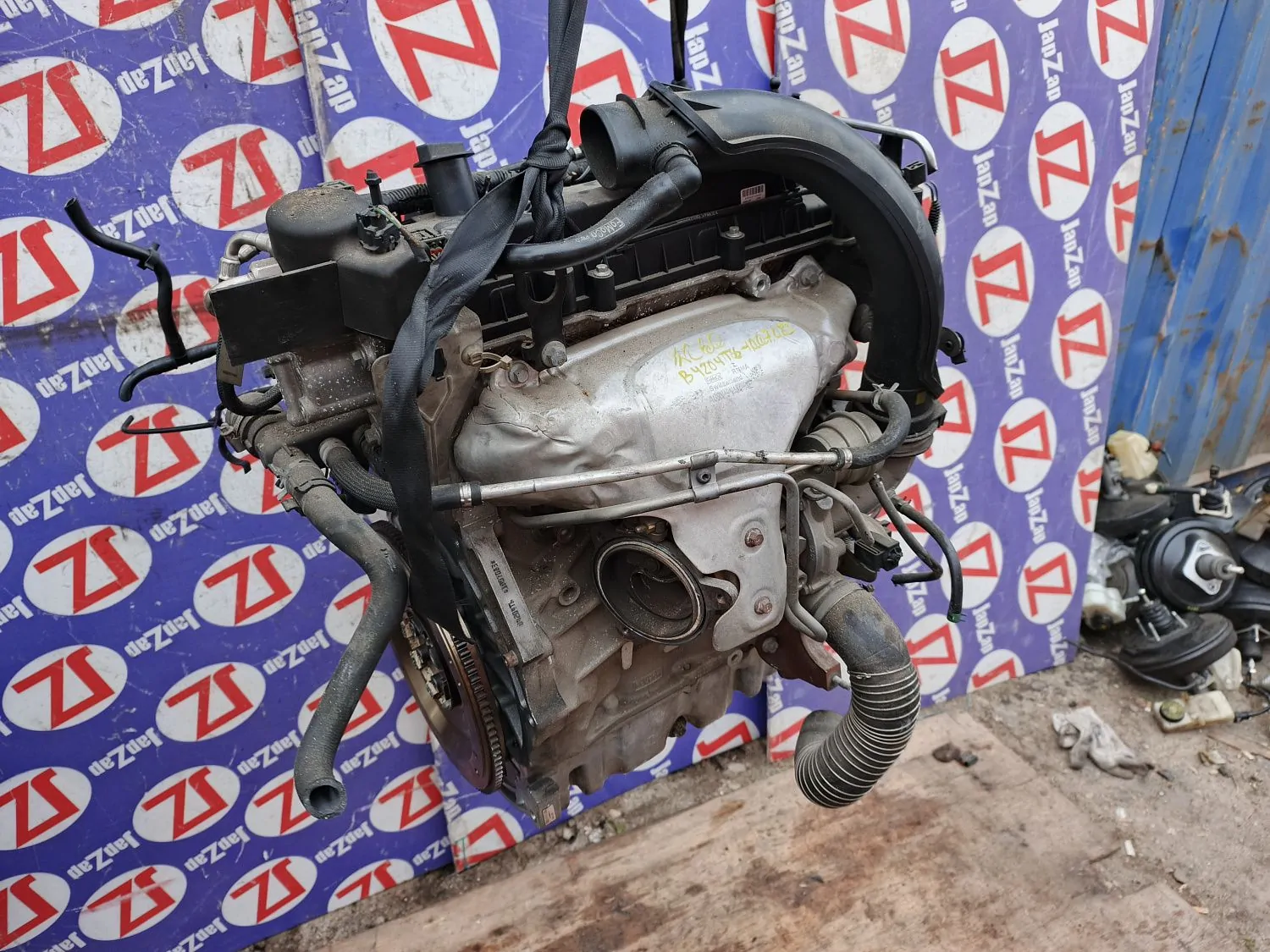Двигатель Volvo XC60 DZ44