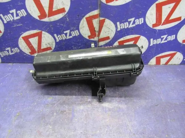 Корпус воздушного фильтра Daihatsu Move L175S