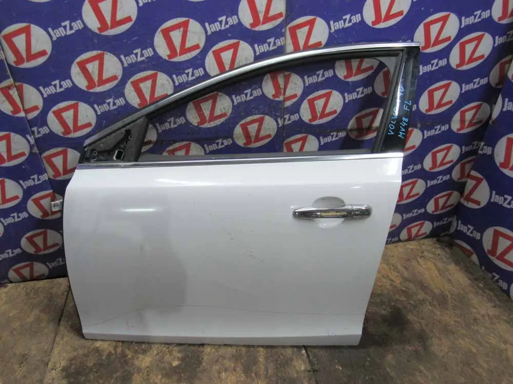 Дверь боковая Volvo V40 MW48