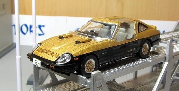 Nissan Cedric 1/64, модель из коллекции Tomica Limited Vintage