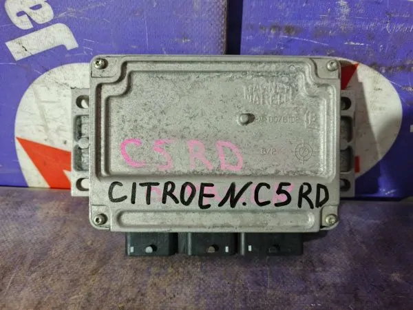 Блок управления двигателем Citroen C5 X7.RD