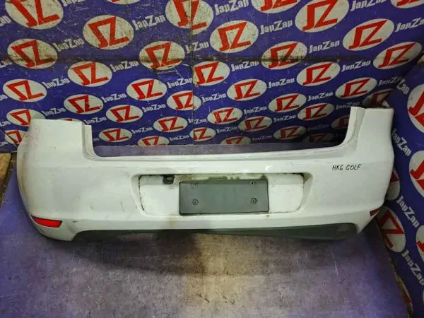 Бампер задний Volkswagen Golf 5K1