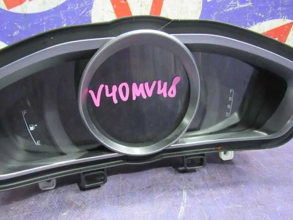 Панель приборов Volvo V40 MV