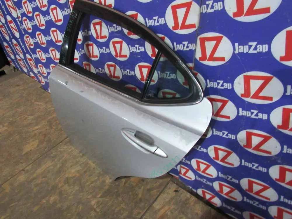 Дверь боковая для Lexus IS  GSE21  2GR-FSE  зад лево    Дверь боковая для Lexus IS GSE21  2GR-FSE  зад лево