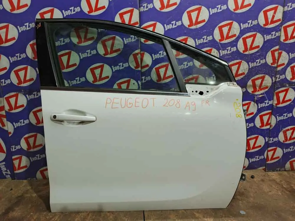 Дверь боковая Peugeot 208 A9