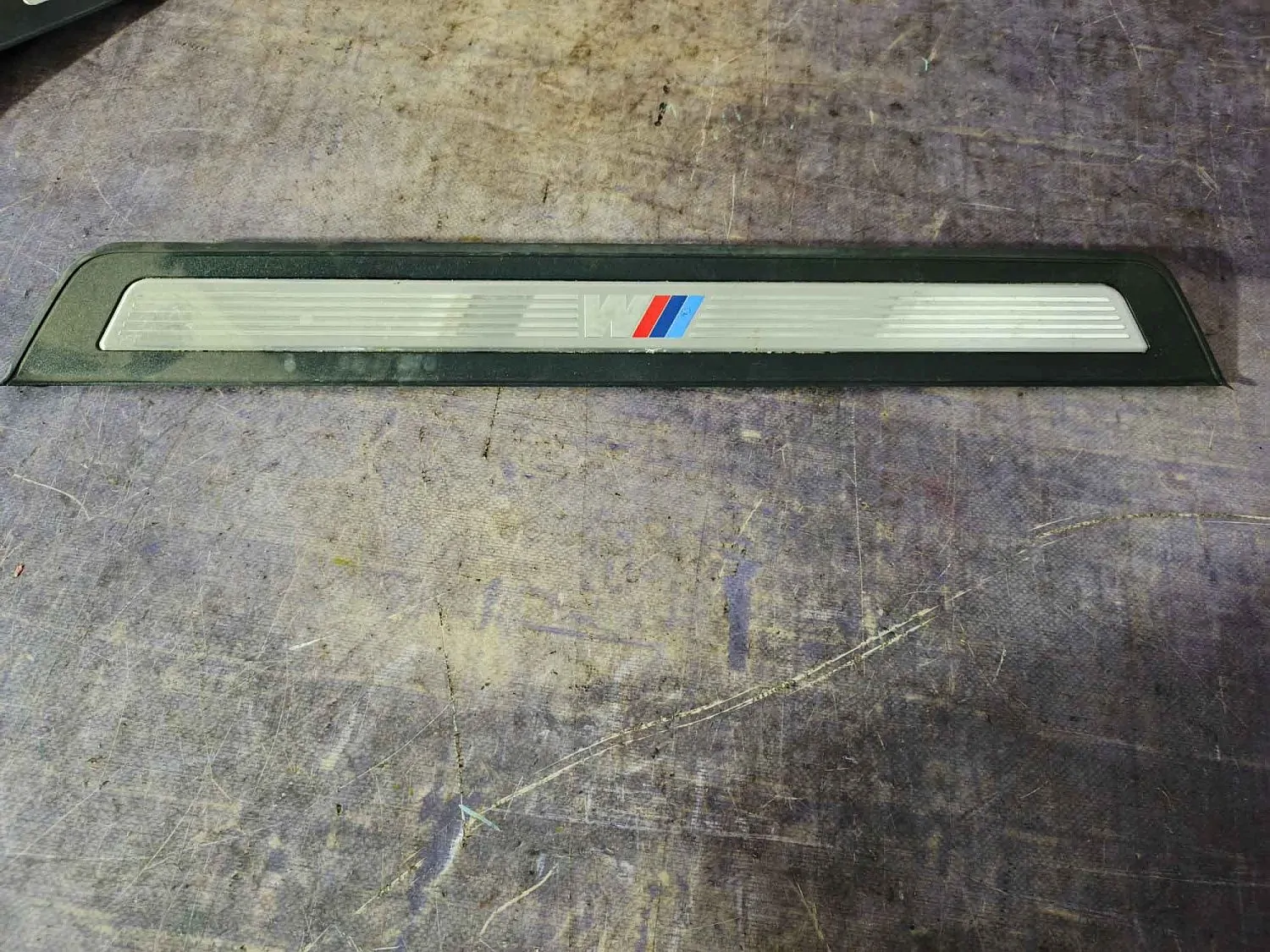 Порог пластиковый BMW 5 серия F10