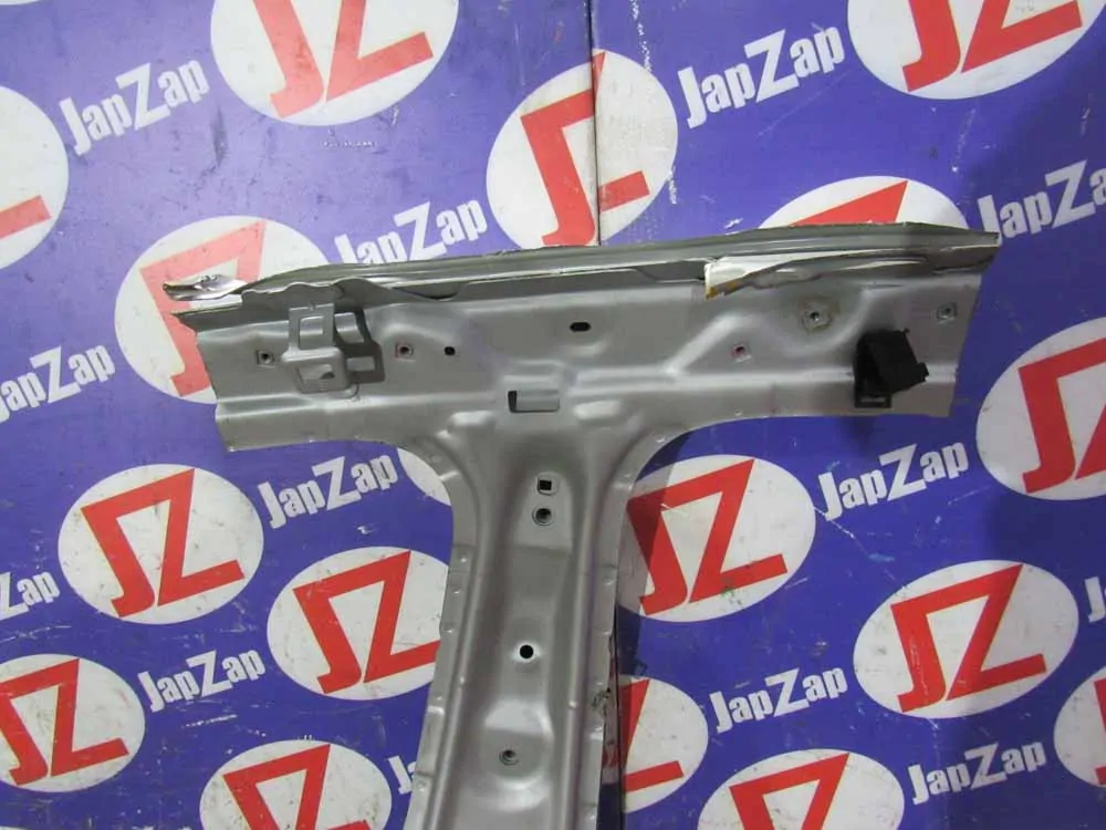 Стойка кузова для Lexus IS  GSE21  2GR-FSE   право    Стойка кузова для Lexus IS GSE21  2GR-FSE   право