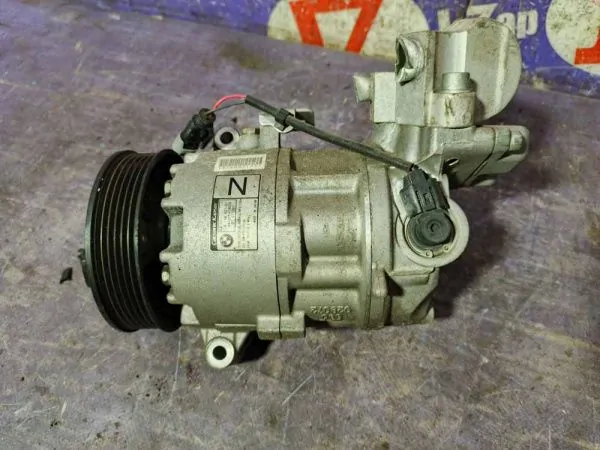 Компрессор кондиционера BMW 1 серия E87