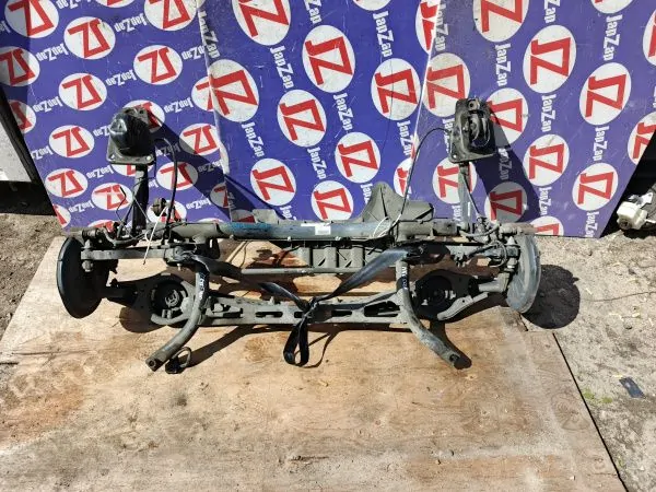 Балка поперечная Volkswagen Golf 5K1