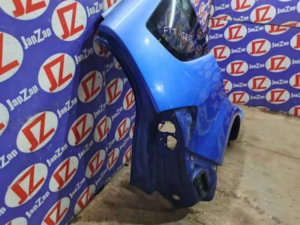 Крыло заднее Honda Fit GE6