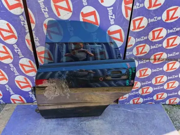 Дверь боковая Subaru Impreza GD3