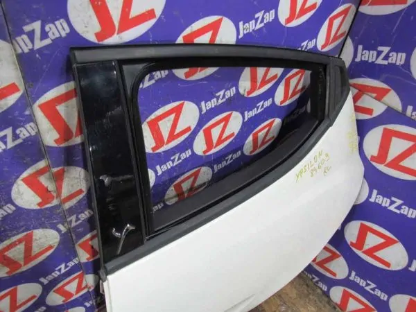 Дверь боковая Lancia Ypsilon 84609