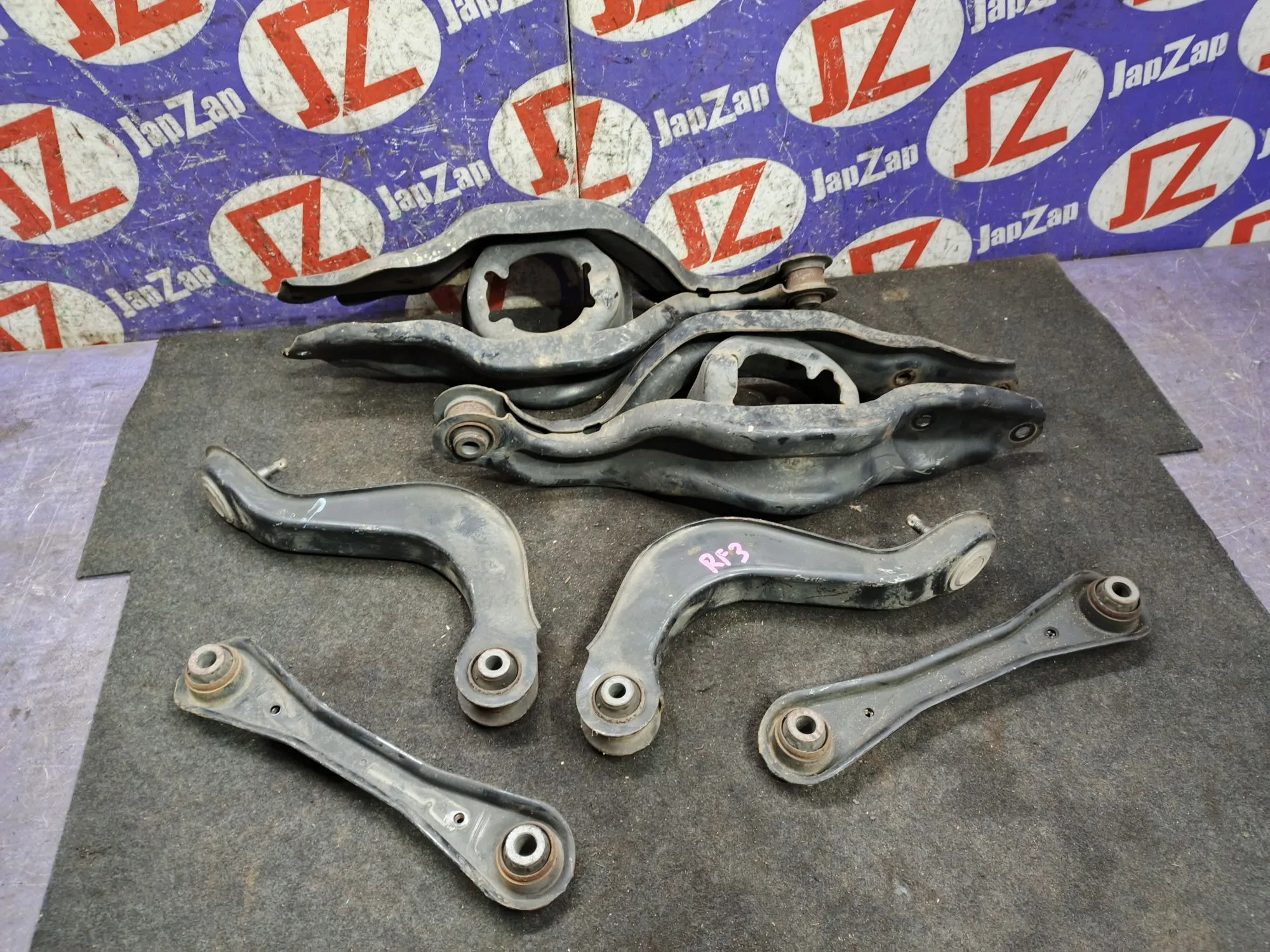 Рычаг для Honda Stepwgn RF3  K20A  зад    