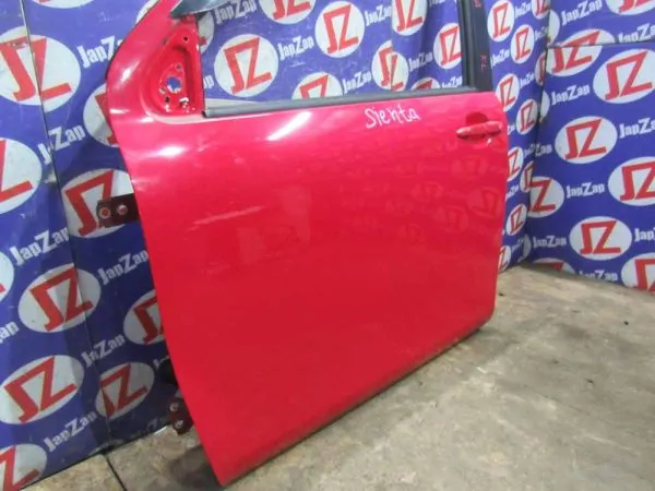 Дверь боковая Toyota Sienta NCP81