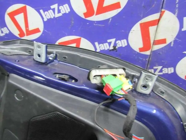 Дверь боковая Peugeot 208 A9