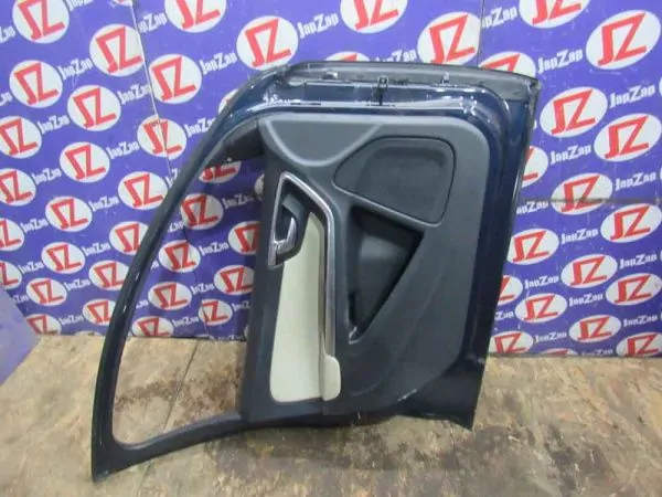 Дверь боковая Volvo V60 FW45