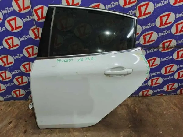 Дверь боковая Peugeot 208 A9