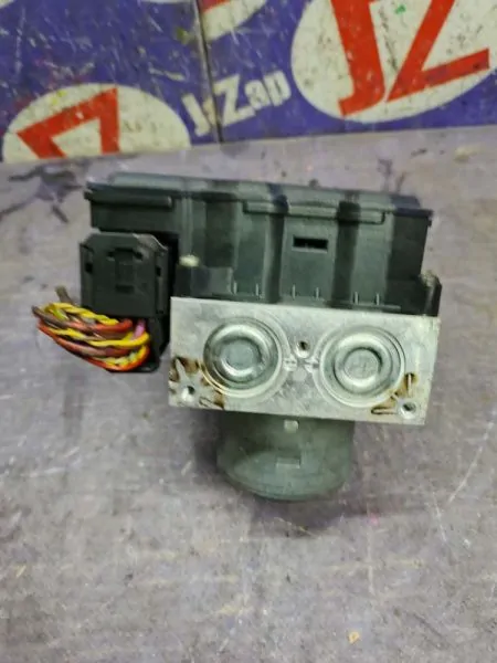 Блок ABS Mini Cooper Countryman R60