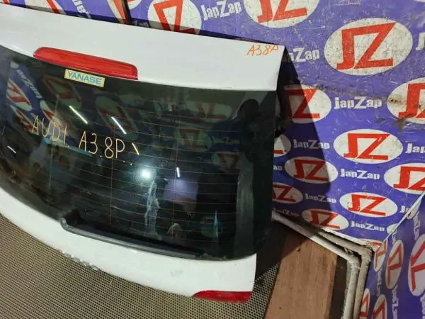 Дверь багажника Audi A3 8P