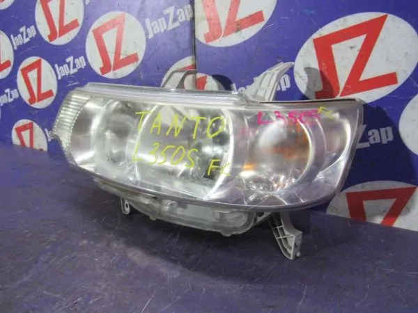 Фара Daihatsu Tanto L350S