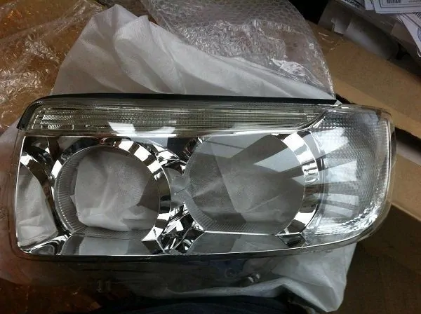 Фара Subaru Forester