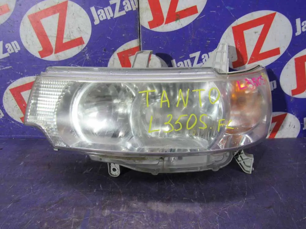 Фара Daihatsu Tanto L350S